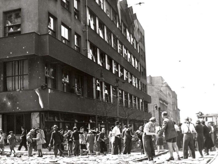 Boj o rozhlas 1945