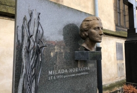 Symbolický hrob Milady Horákové
