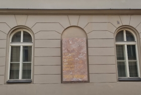 Teréza Nováková, dům s pamětní deskou